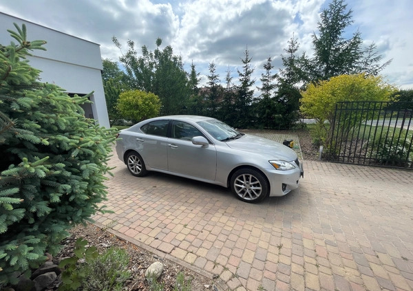 Lexus IS cena 42500 przebieg: 185700, rok produkcji 2011 z Chodecz małe 121